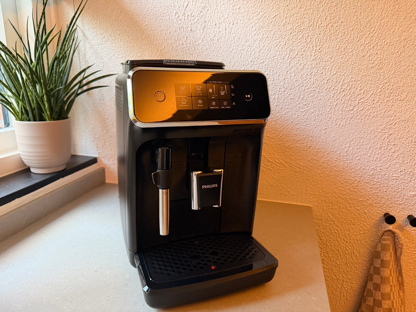 Philips EP2220 | Volautomatische Koffiemachine, Witgoed en Apparatuur, Ophalen, Gebruikt, Philips, Koffiebonen