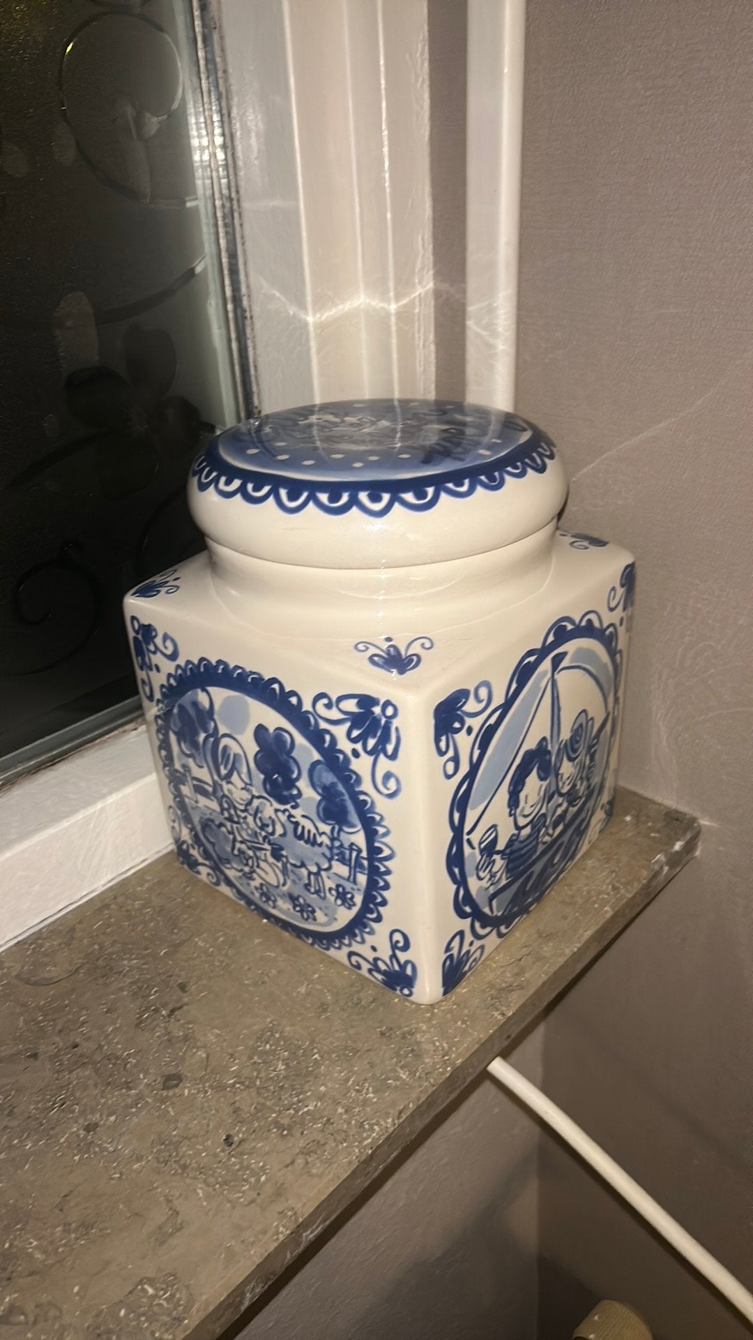Blond voorraad pot, Ophalen
