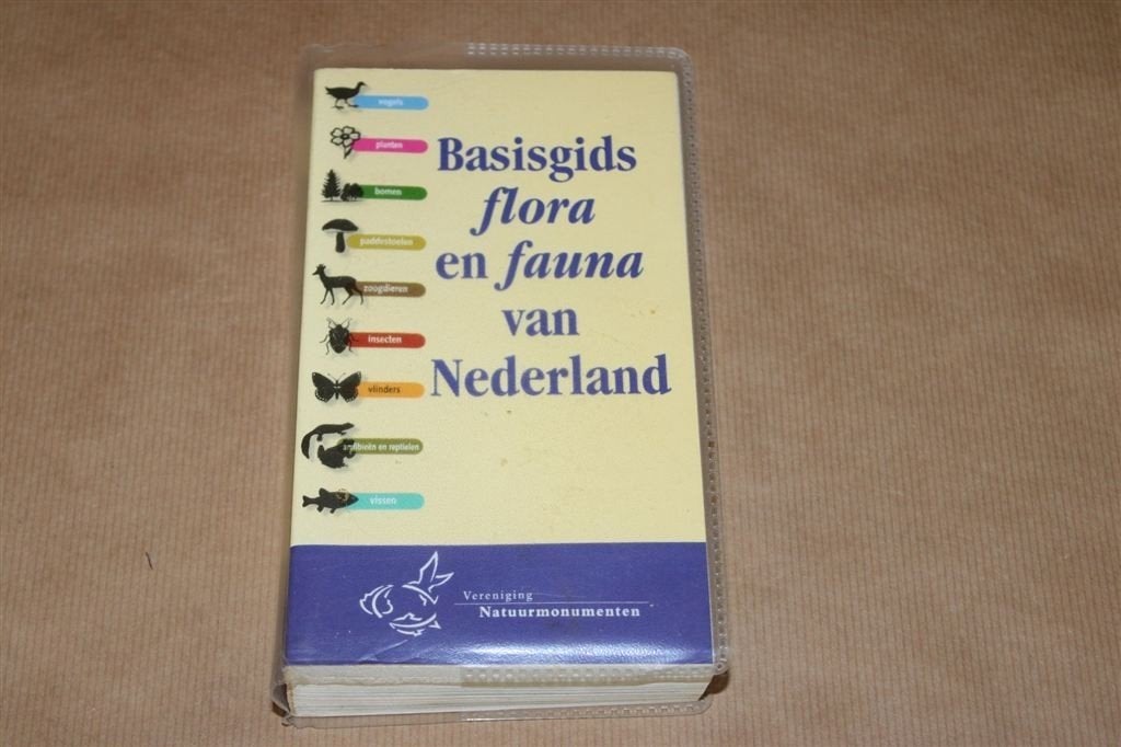 Basisgids flora en fauna in Nederland. Natuurmonumenten., Boeken, Ophalen of Verzenden, Gelezen, Natuur algemeen