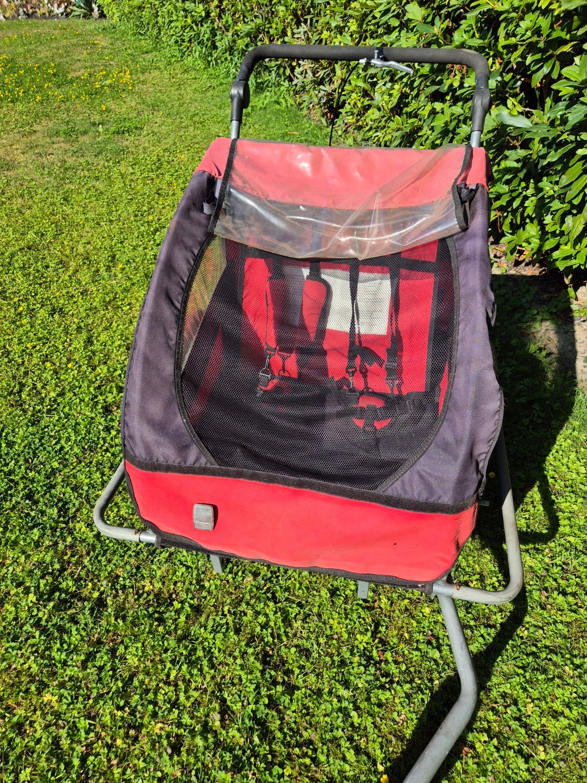 gebruikte fietskar.
voor maar 50 euro.
deze kar kun fiets en, Ophalen of Verzenden, Gebruikt, Kinderkar, Vering
