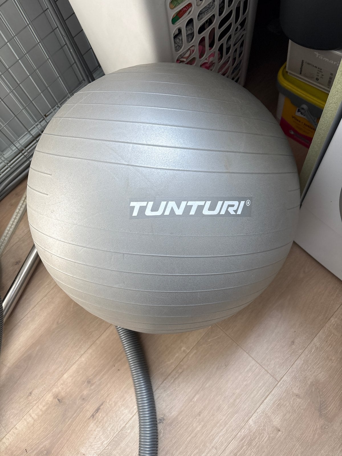 Tunturi Fitnessbal met pomp - Grijs, Ophalen, Zo goed als nieuw, Buik, Fitnessbal