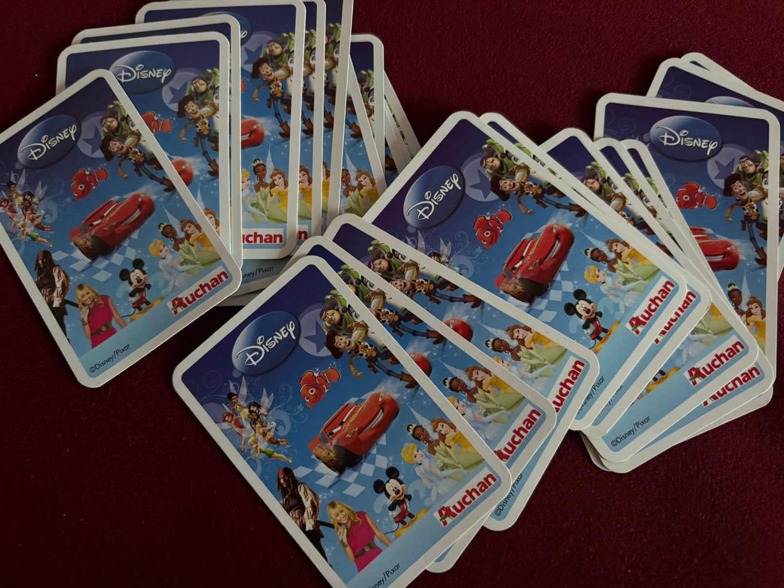 Kaarten Disney / Pixar 22 verzamelkaarten Auchan supermarkt, Verzamelen, Disney, Ophalen of Verzenden, Overige figuren, Zo goed als nieuw