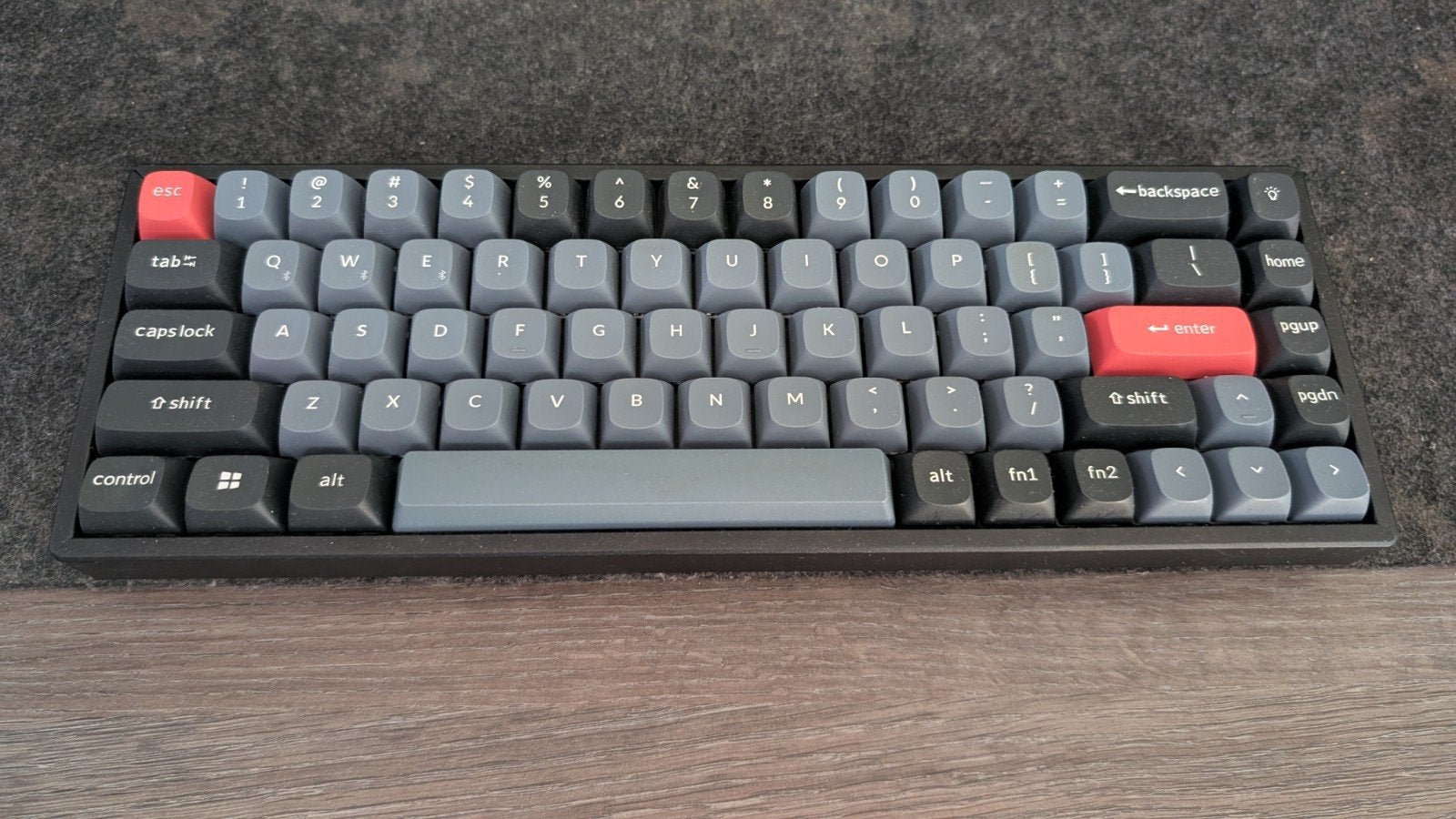 Keychron K6 Pro - Bluetooth werkt niet, Computers en Software, Toetsenborden, Keychron, Ophalen of Verzenden, Qwerty, Niet werkend
