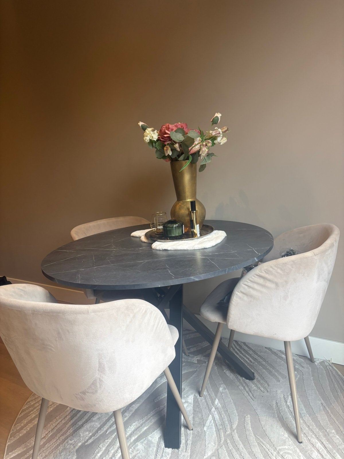 Eettafel & stoelen, Huis en Inrichting, Tafels | Eettafels, Rond, Zo goed als nieuw, Vier personen, 50 tot 100 cm