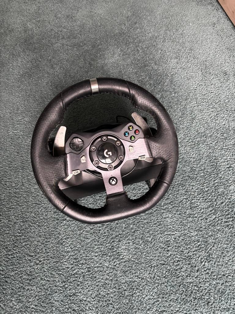 Logitech G920 stuurtje, Spelcomputers en Games, Spelcomputers | Xbox | Accessoires, Ophalen of Verzenden, Zo goed als nieuw, Stuurtje of Sportattribuut