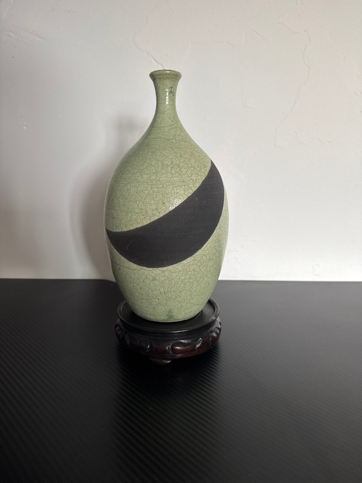 Vintage Japanse Celadon Vaas met Zwart Band, Ophalen of Verzenden