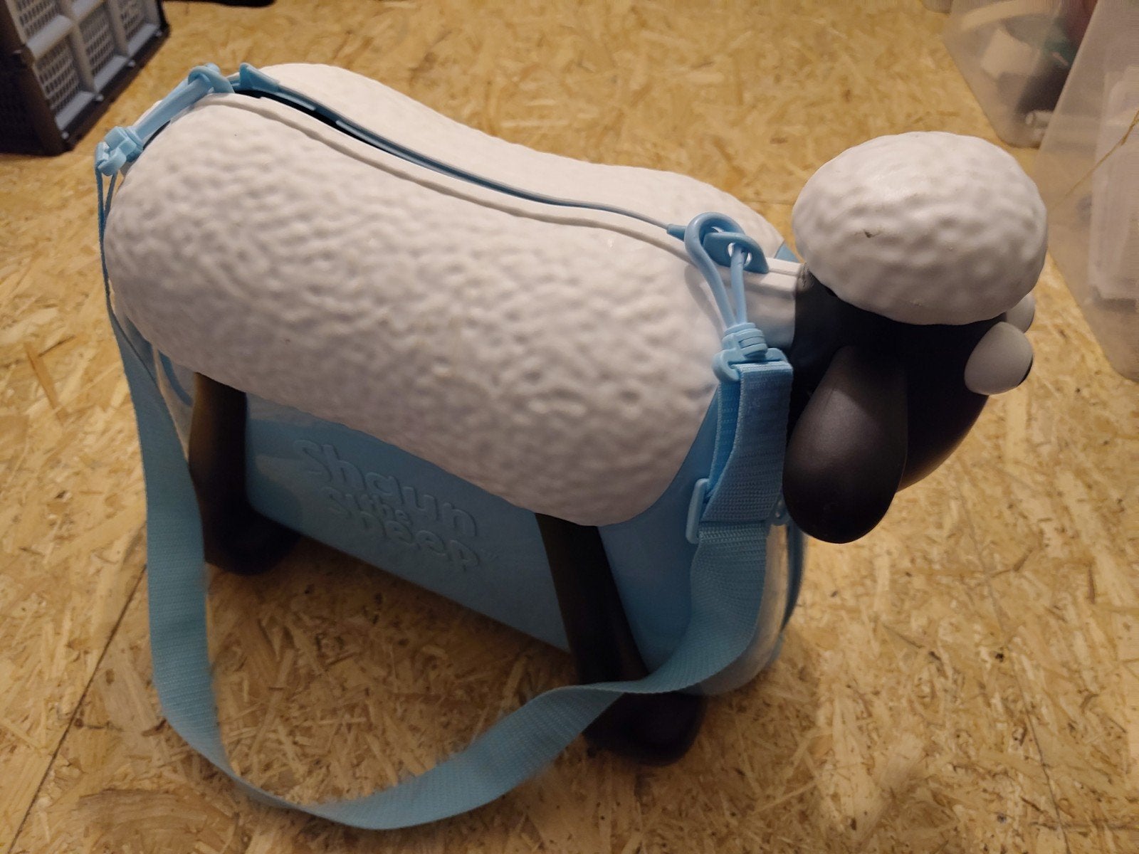 Shaun het Schaap Kinderkoffer met Wieltjes, Wieltjes, Gebruikt, Hard kunststof, Minder dan 50 cm