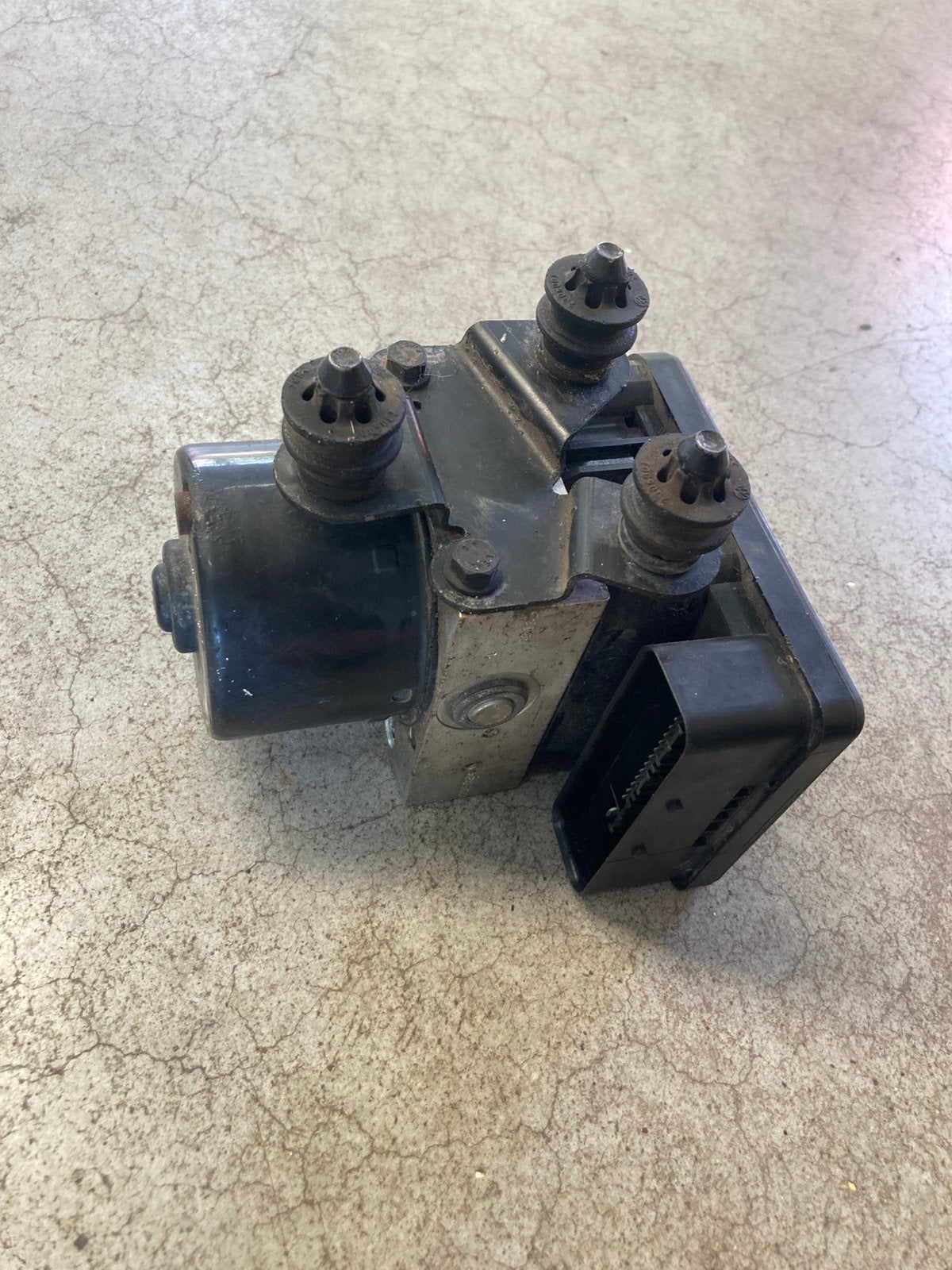 VAG ABS Pomp met computer module 1K0907379AB 1K0614517AB, Ophalen of Verzenden, Gebruikt