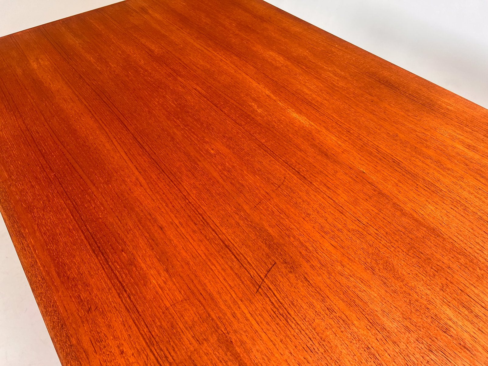Vintage jaren 60 tafel. Teak., Ophalen of Verzenden, Zo goed als nieuw, Rechthoekig, 50 tot 100 cm