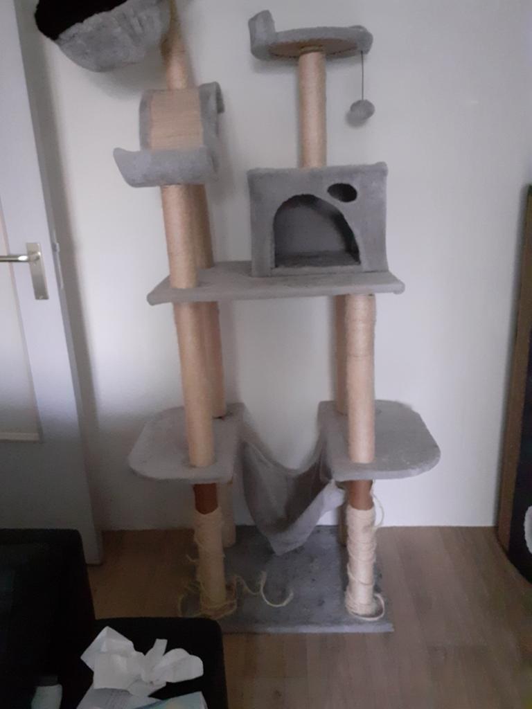 Grote krabpaal zonder kat, Ophalen, Gebruikt