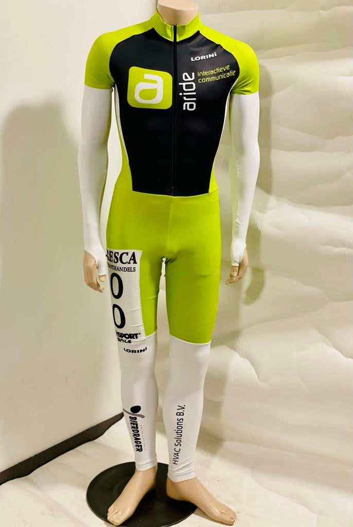Schaatskleding schaatspak snelpak maat M Lorini, Sport en Fitness, Schaatsen, Ophalen of Verzenden, Zo goed als nieuw