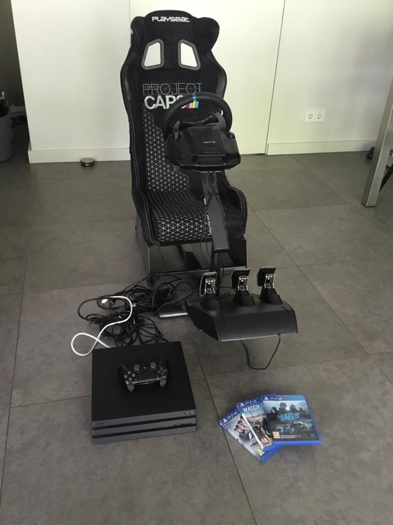 PlayStation 4 Pro met Playseat en Logitech G29 racestuur, Ophalen of Verzenden, Zo goed als nieuw, Zwart, Met games