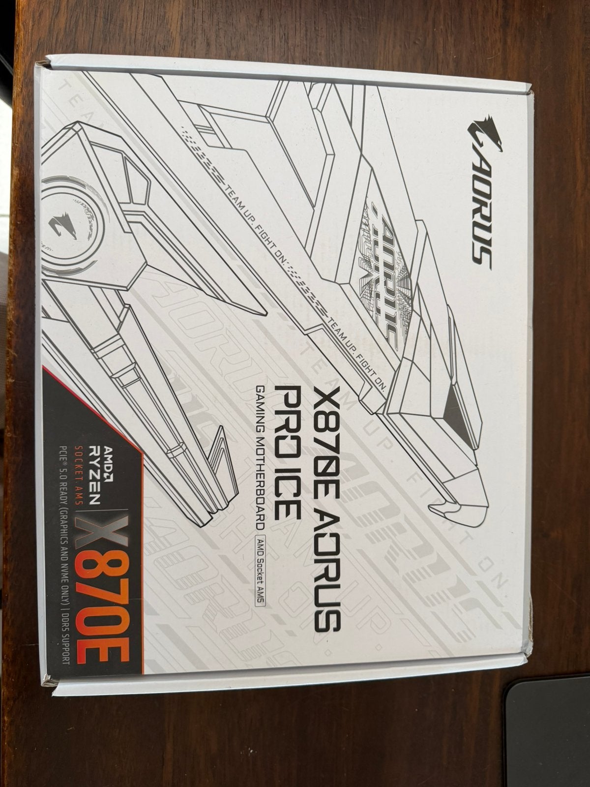 Gigabyte X870E AORUS PRO ICE – AM5 –DDR5 – WiFi 7 – PCIe 5.0, Ophalen of Verzenden, Zo goed als nieuw, DDR5