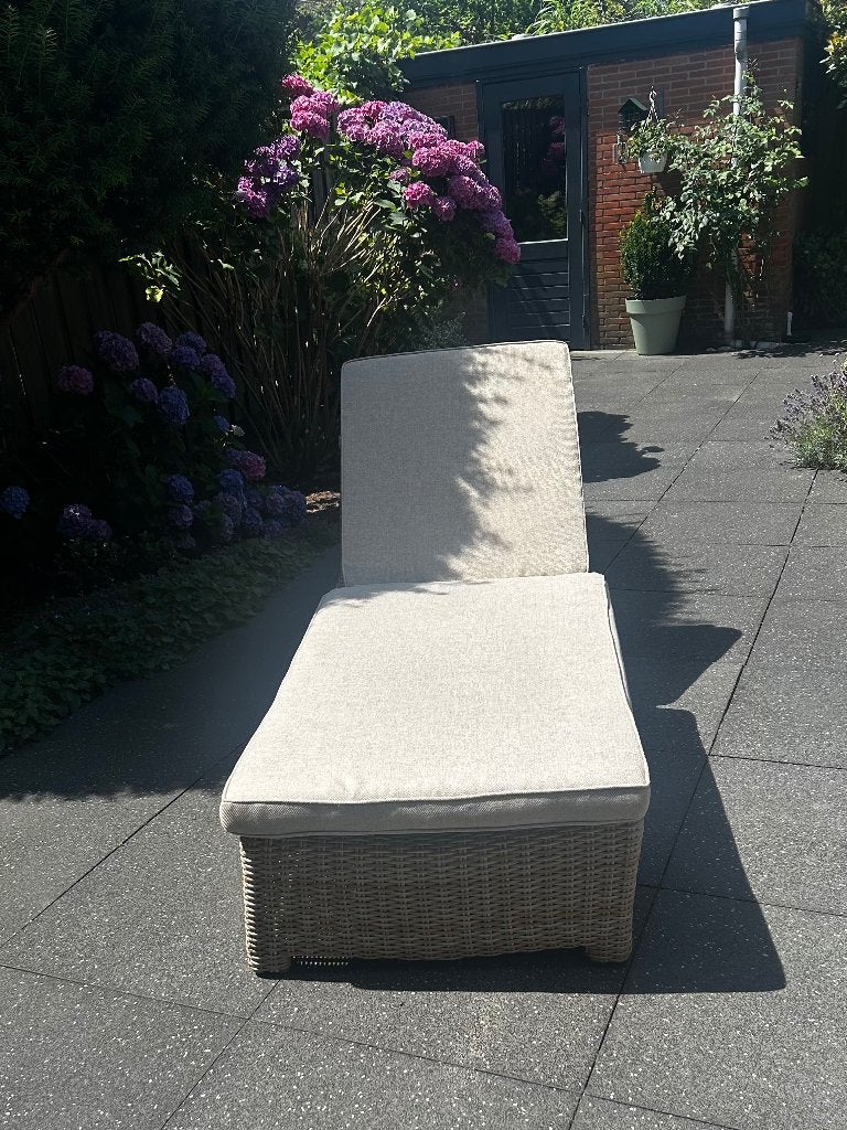 Zeer fraai ligbed aangeboden, Ophalen, Gebruikt, Wicker, Verstelbaar