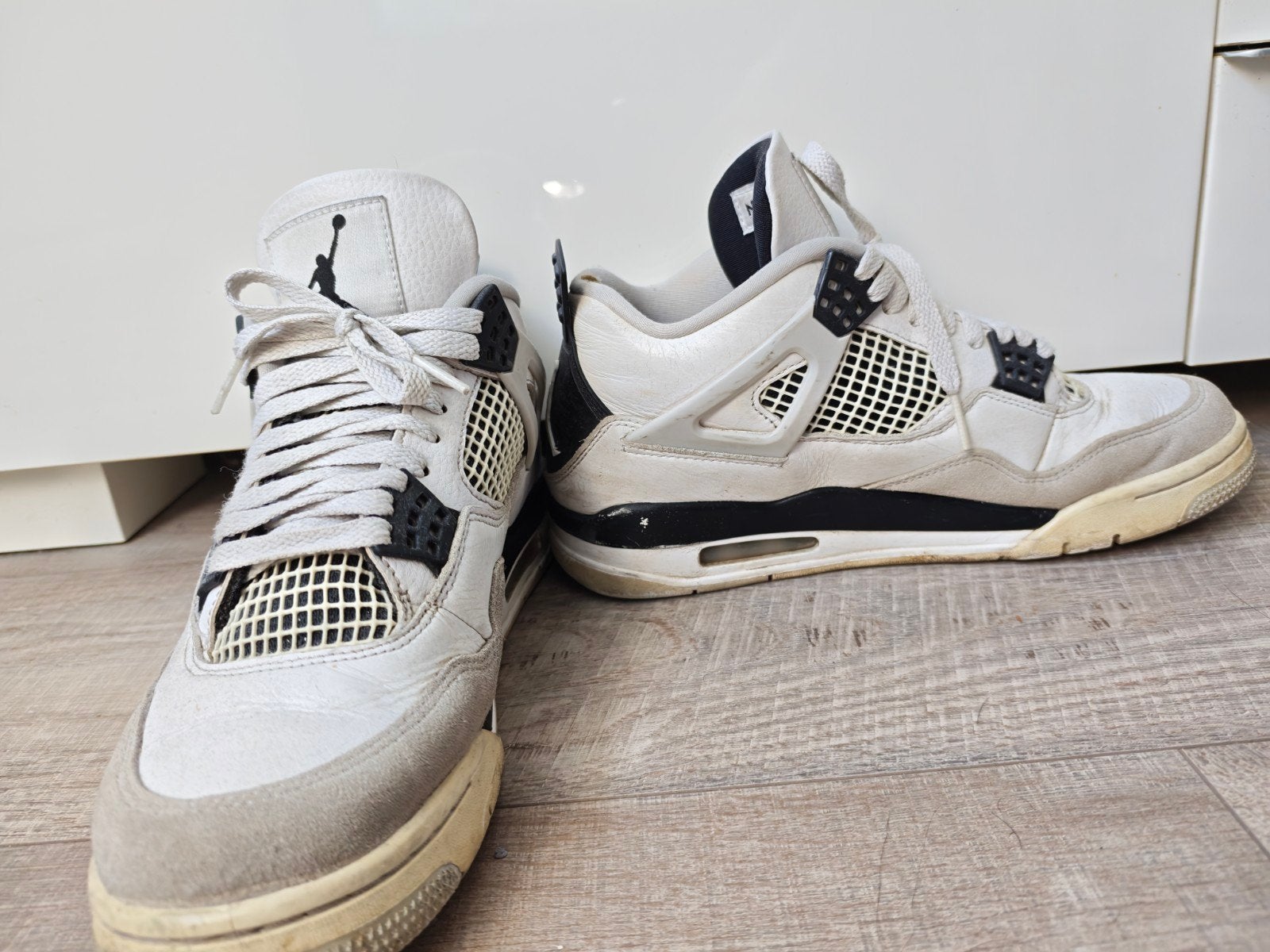 Nike Air Jordan 4 Military Black Maat 41, Ophalen of Verzenden, Gedragen, Wit