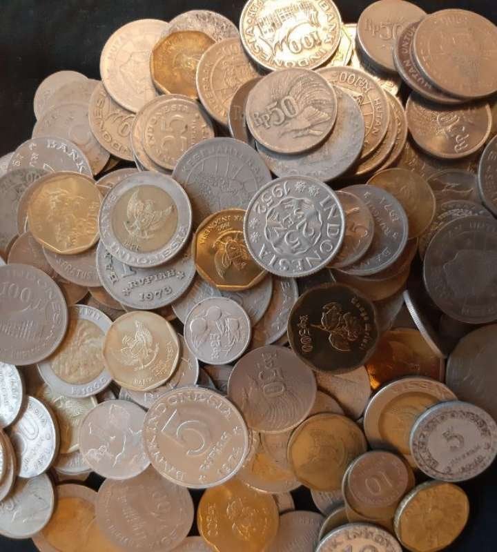 250 gram munten Indonesië, Postzegels en Munten, Munten | Azië, Ophalen of Verzenden, Zuidoost-Azië, Setje