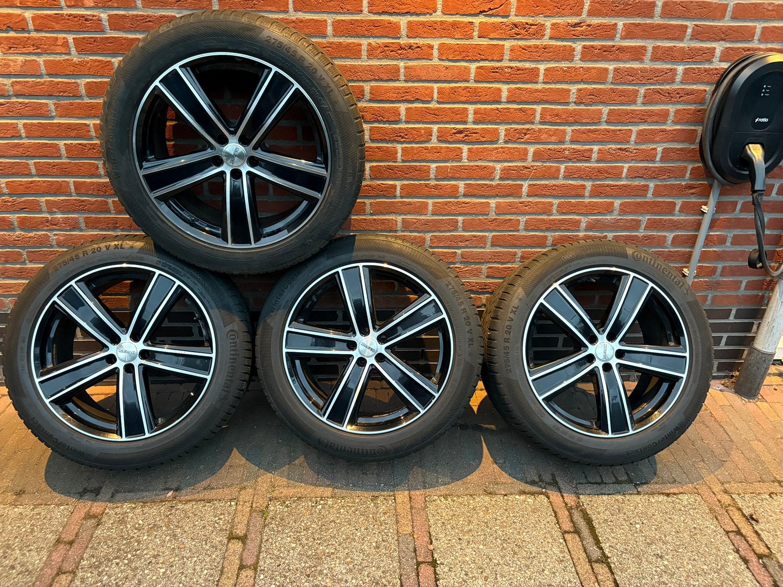 Zeer mooie 20 inch Volvo XC90 Dezent TH, Auto-onderdelen, Banden en Velgen, Ophalen, 275 mm, Banden en Velgen, Winterbanden