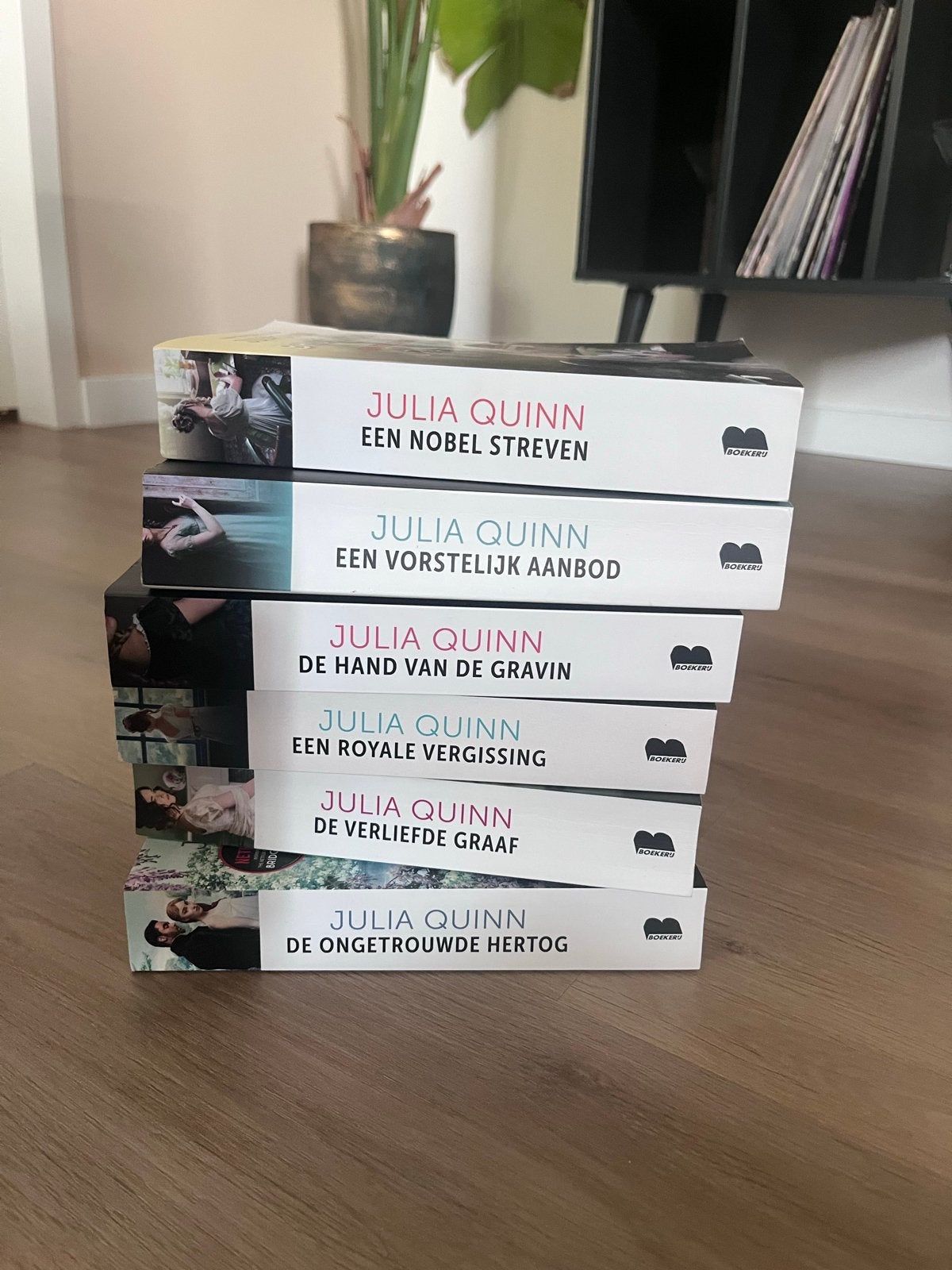 Bridgerton boekenreeks Julia Quinn (6 boeken), Boeken, Ophalen, Zo goed als nieuw, Nederland