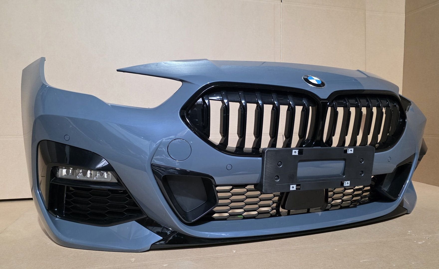 Voorbumper BMW 2 Serie F44 Gran Coupe M PAKKET COMPLEET MOOI, Gebruikt, -, Voor, Ophalen of Verzenden