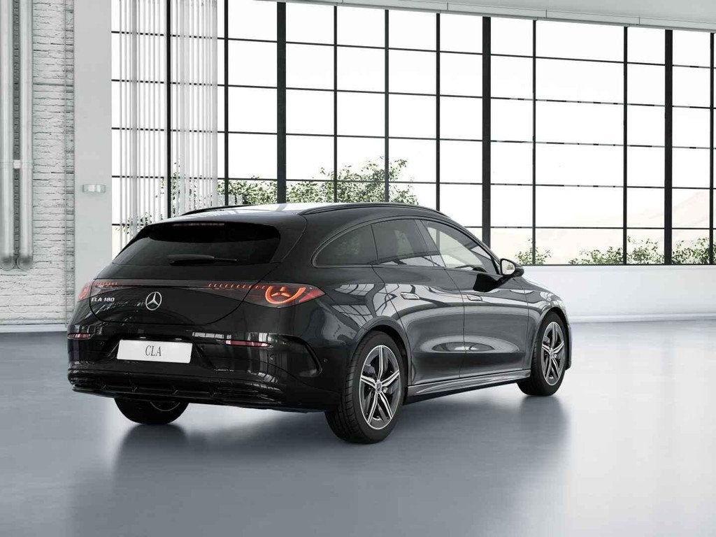 Mercedes-Benz CLA Shooting Brake 180 Business Solution, Auto's, Mercedes-Benz, CLA, 4 cilinders, Zwart, 1430 kg