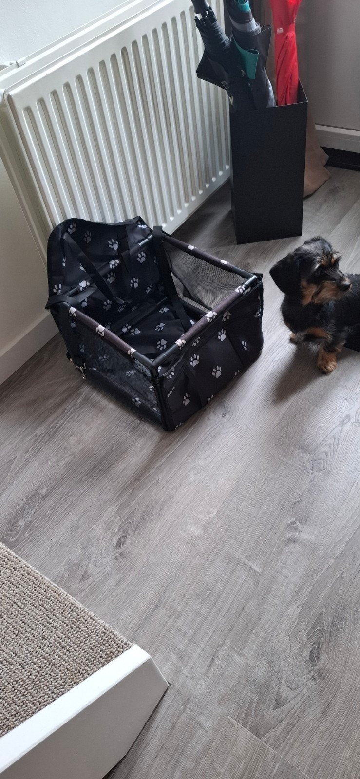 hondenstoeltje/ mandje voor in de auto, Ophalen of Verzenden, Zo goed als nieuw