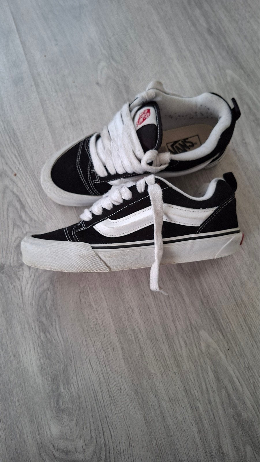 vans knu skool tekoop!, Ophalen, Zo goed als nieuw, Schoenen