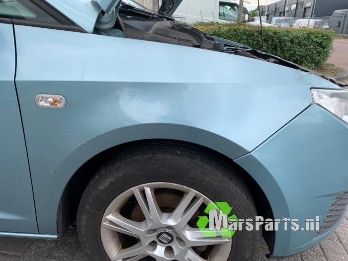 Scherm rechts-voor van een Seat Ibiza, Gebruikt, -, -, Ophalen of Verzenden
