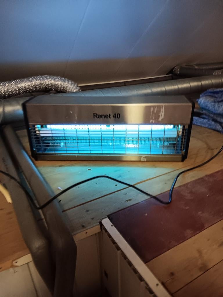 Renet 40 Vliegenlamp - Groot Model (lampen defect), Ophalen