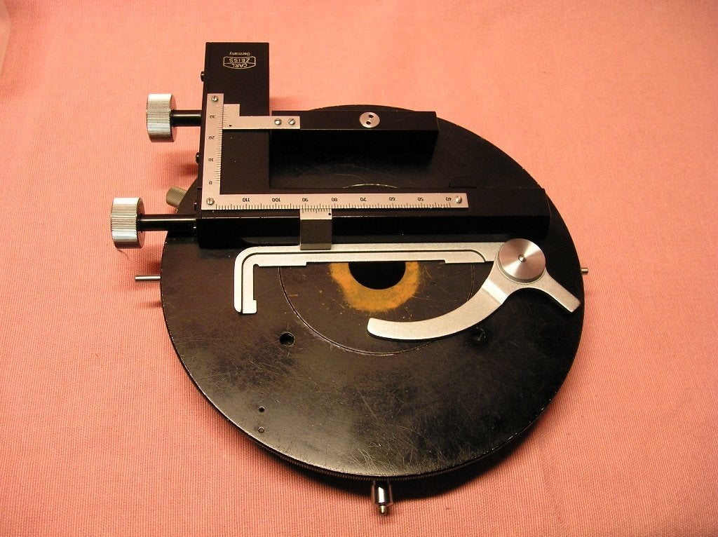 Carl zeiss Polarisatie kruis-glij tafel 473454, Audio, Tv en Foto, Optische apparatuur | Microscopen, Verzenden, Refurbished, Minder dan 400x
