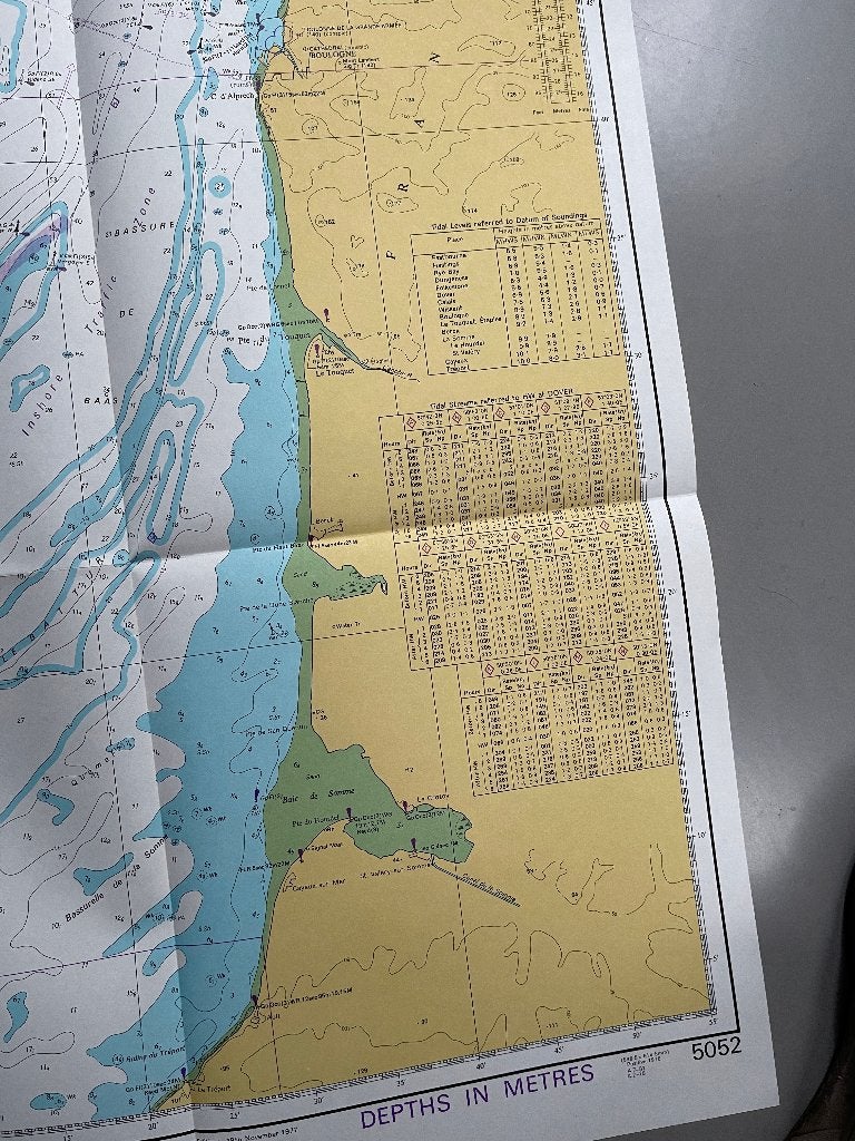 Zeekaarten + losse kaart van de English Channel Dover Strait, Ophalen of Verzenden, Zo goed als nieuw, Motorboot of Zeilboot, Boek of Tijdschrift