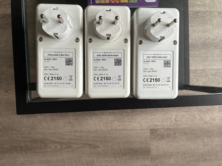 3x Devolo dLAN 650+ Powerline Adapter voor bekabeld netwerk, Ophalen of Verzenden, Gebruikt