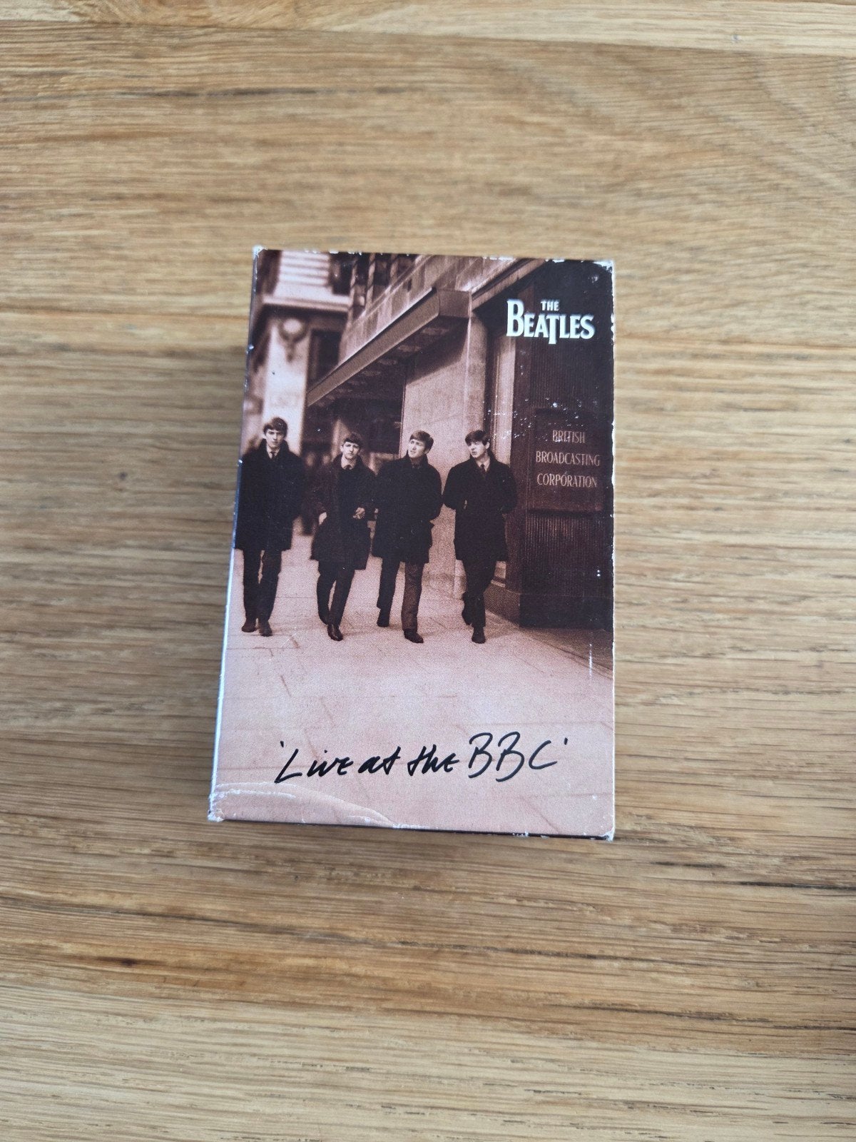 the beatles live at the bbc cassettebandje, Cd's en Dvd's, Ophalen of Verzenden, Zo goed als nieuw, Pop, 1 bandje