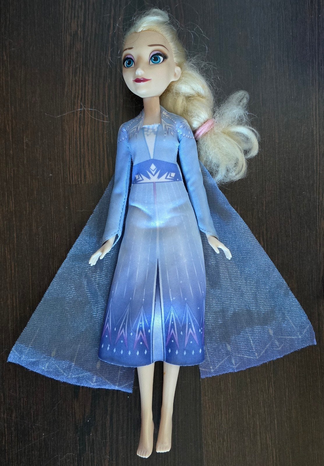 Elsa pop Frozen 2 - Disney - Barbie formaat, Ophalen of Verzenden, Zo goed als nieuw, Barbie