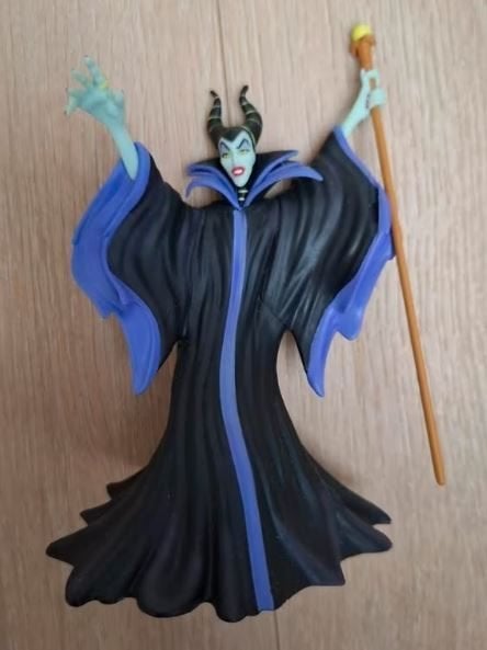 Unieke Maleficent - D23 Expo 2024 Exclusive - 14cm, Ophalen of Verzenden, Overige figuren, Nieuw, Beeldje of Figuurtje
