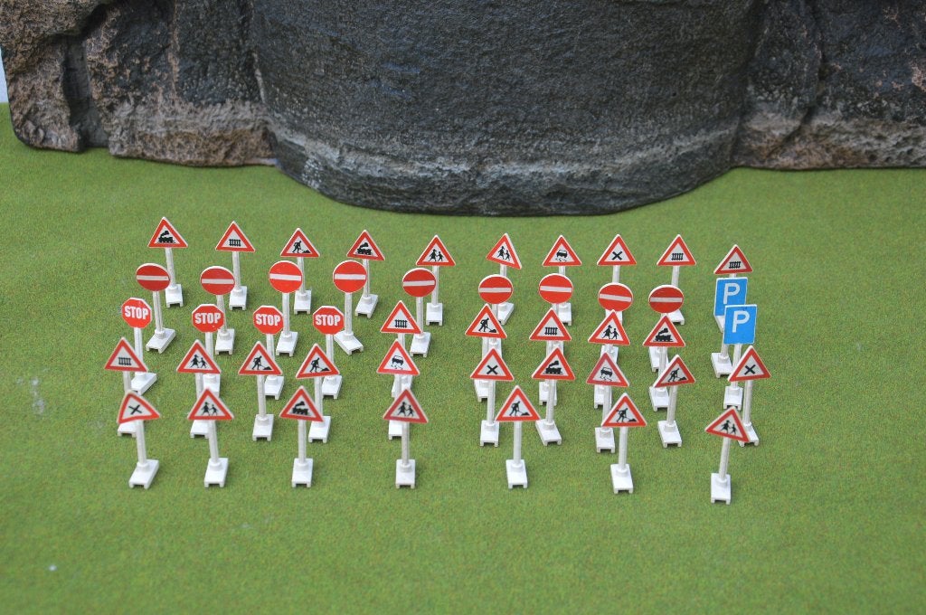 47 Vintage Lego verkeersbordjes uit de jaren 70, Gebruikt, Lego, Accessoire, Ophalen of Verzenden