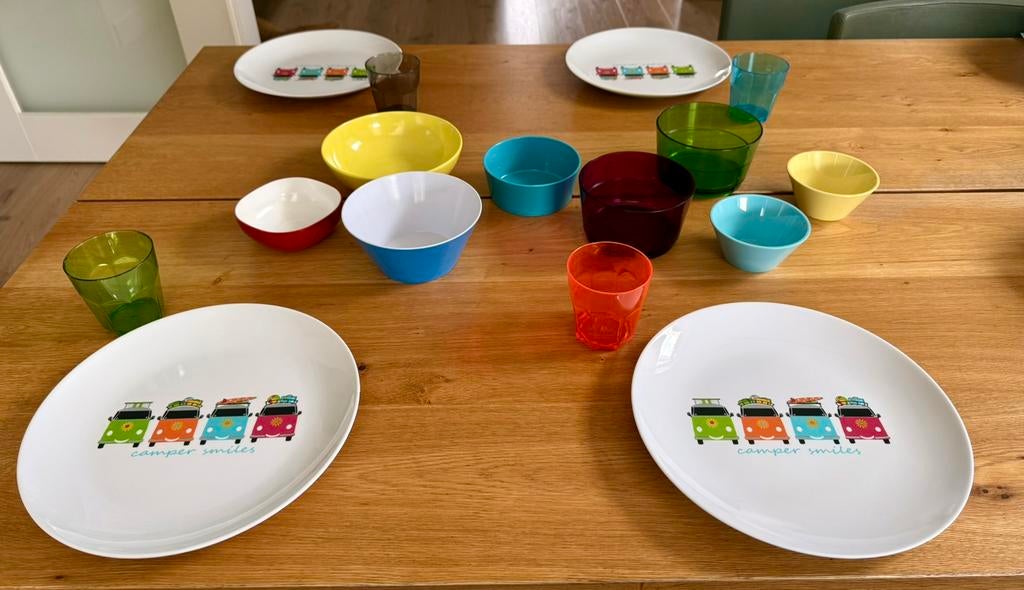 Hip CAMPINGSERVIES Melamine kunststof, Ophalen of Verzenden, Zo goed als nieuw