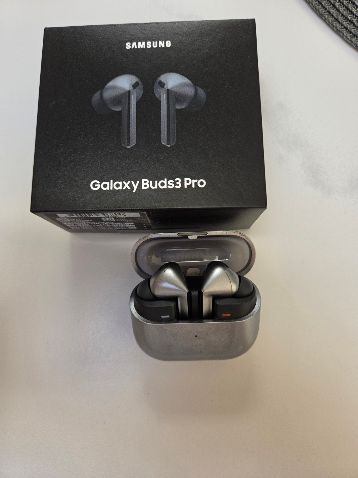 Samsung Galaxy Buds 3 Pro - Draadloze In-ear Koptelefoon, In-ear, Zilver, Draadloos, Ophalen of Verzenden