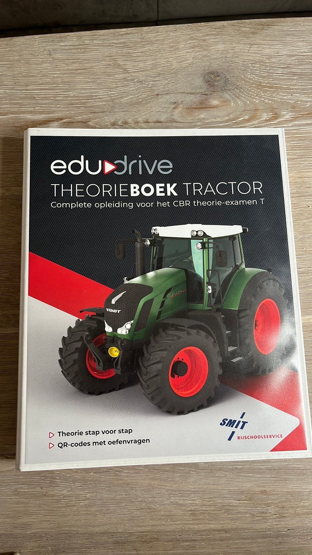 Theorieboek tractor cbr, Boeken, Ophalen of Verzenden, Zo goed als nieuw, Vrachtwagen