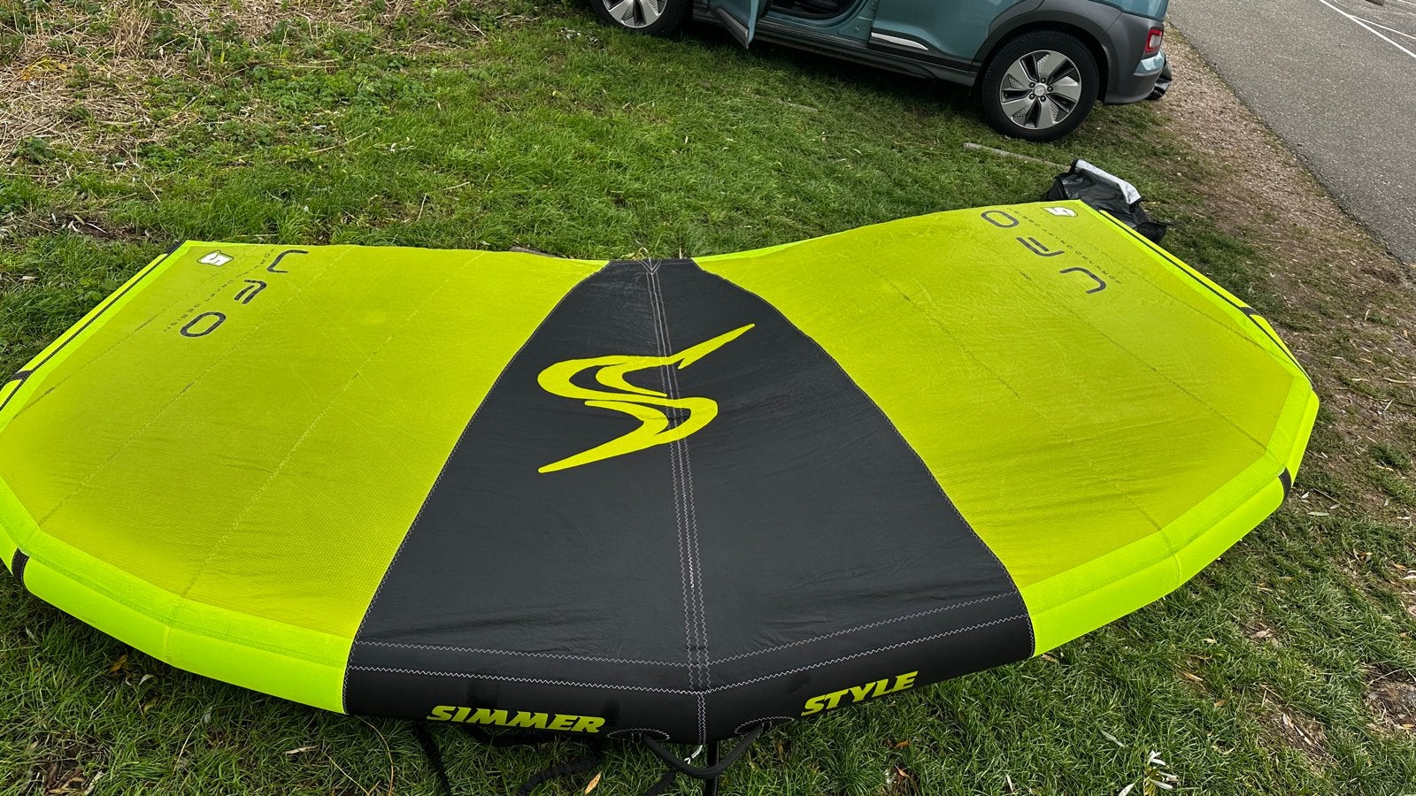 Simmer Style UFO 5.0 Wing met semi-harde handles, Watersport en Boten, Ophalen of Verzenden, Gebruikt, Wingsurf-wing