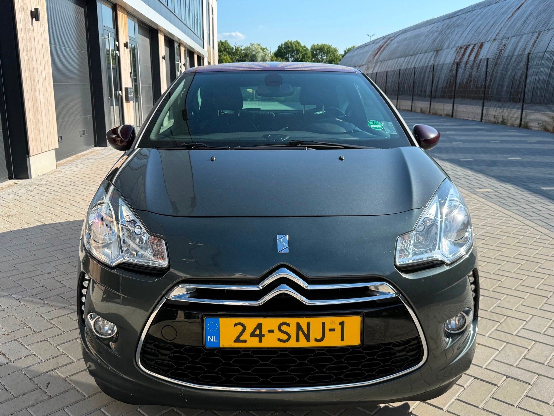 Citroen DS3 1.6 e-HDi So Chic (bj 10-2011) CLIMA|PARKSENSOR|, Auto's, Voorwielaandrijving, Euro 5, Gebruikt, Zwart