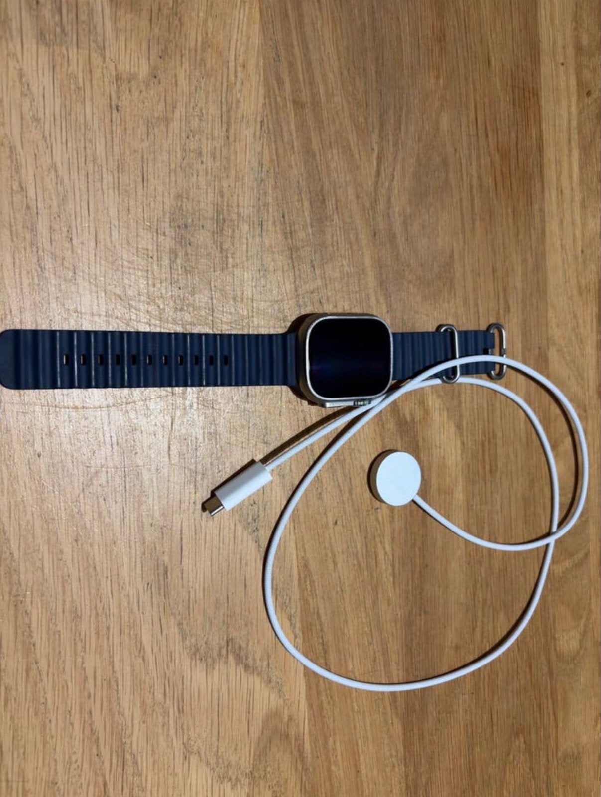 Apple Watch Ultra met donkerblauwe band, Sieraden, Tassen en Uiterlijk, Smartwatches, Ophalen, Afstand, Zwart, IOS