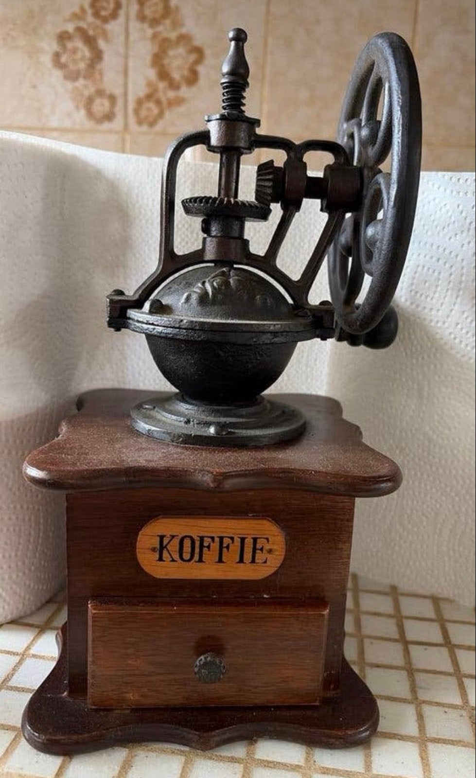 Antieke Koffiemolen - Decoratief en Functioneel, Antiek en Kunst, Ophalen