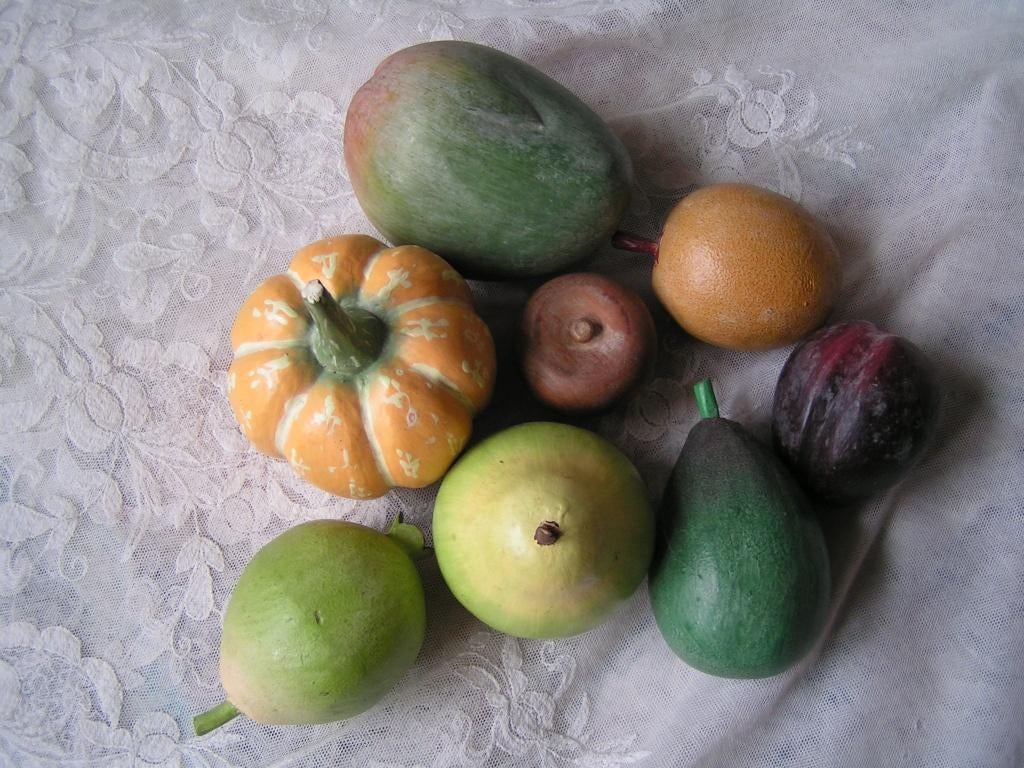 8 stuks houten kunstfruit nr YY 14 gereserveerd gerda, Overige typen, Verzenden, Zo goed als nieuw, Handgemaakt