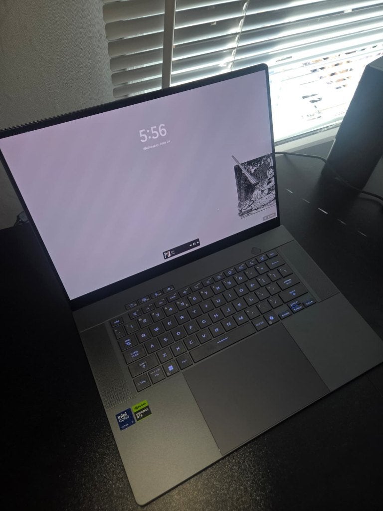 ASUS Zephyrus G16 5070TI // 32GB RAM // Intel 285H, Computers en Software, Windows Laptops, Asus ROG Zephyrus, Ophalen of Verzenden