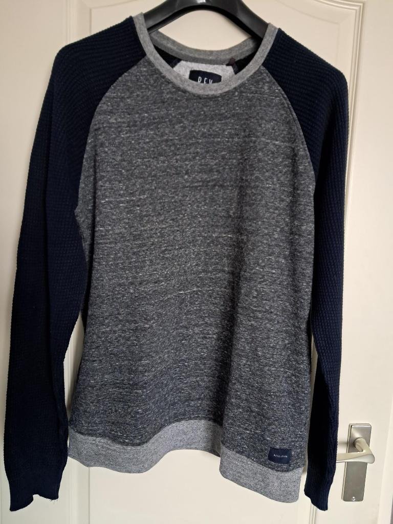 Trui Revelation  Kleur : Blauw Grijs Maat : XL NIEUWSTAAT, Blauw, Ophalen of Verzenden, Revelation, Maat 56/58 (XL)