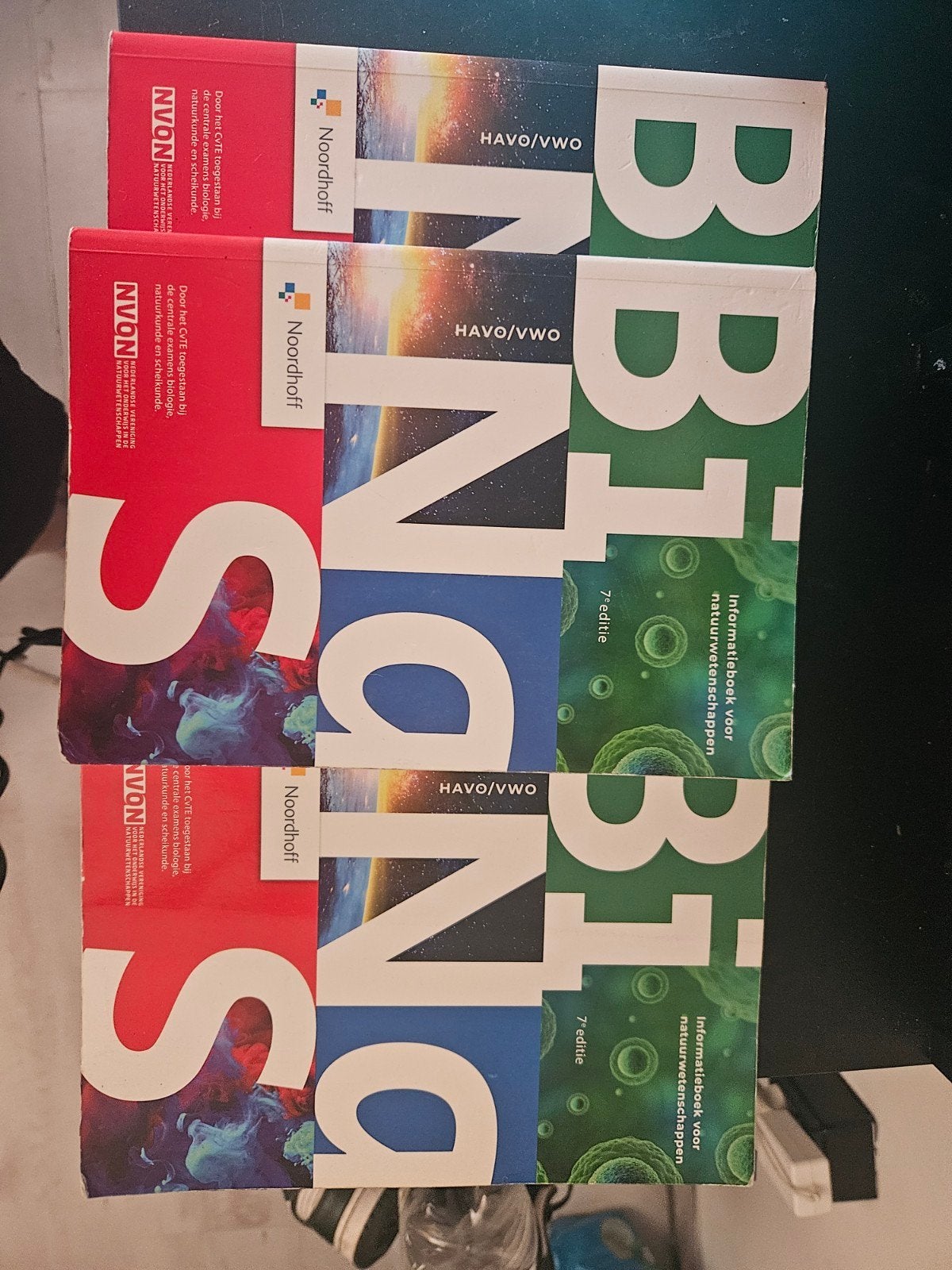 BINAS HAVO/VWO 3boeken  - Informatieboek natuurwetenschappen, Boeken, Ophalen of Verzenden, Zo goed als nieuw, Overige niveaus