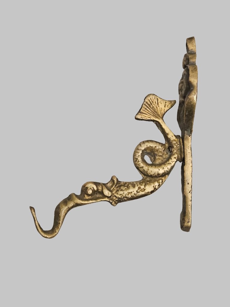 Kapstok /muurhaak met mythologische zeedraak of vis (Lot 8), Wandkapstok, Gebruikt, Ophalen of Verzenden, Minder dan 100 cm