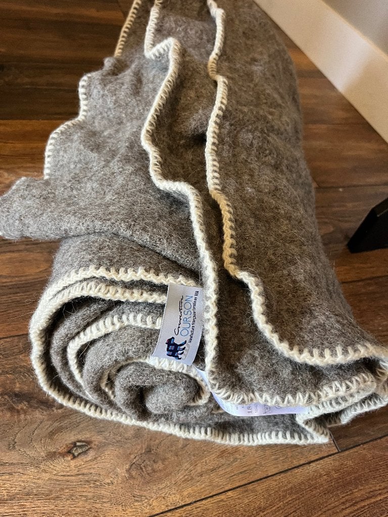 Wollen deken, Woondeken, Wol, Ophalen of Verzenden, 220 cm