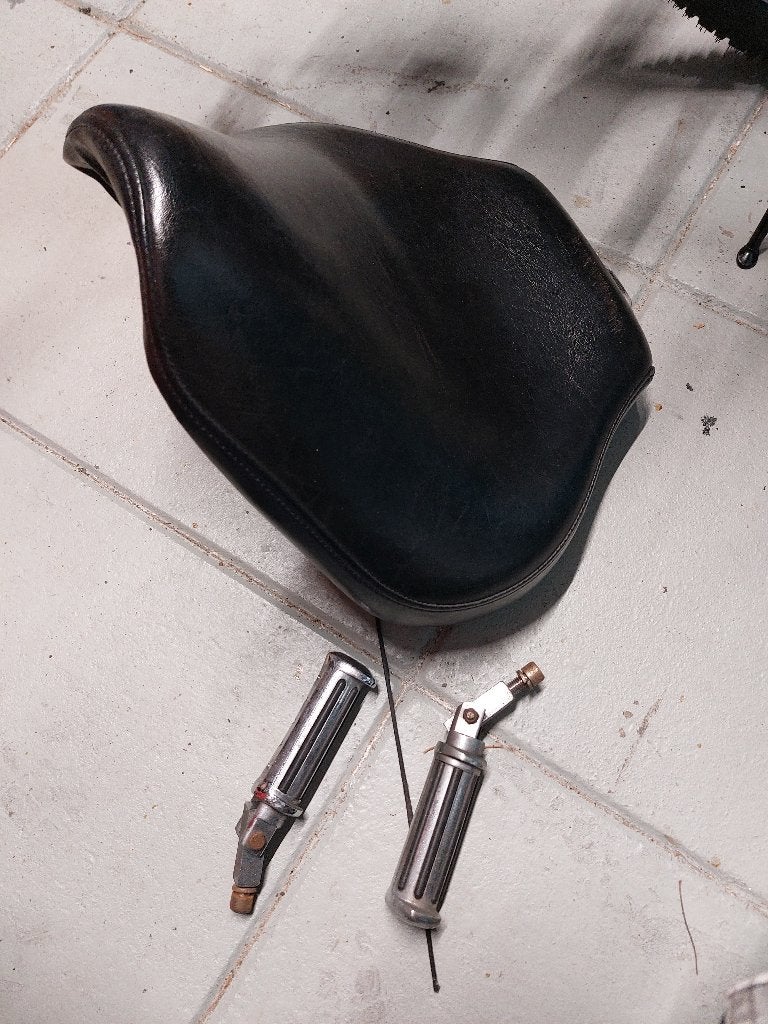 2 steps en buddyseat zadel voor yamaha dragstar, Ophalen of Verzenden, Gebruikt