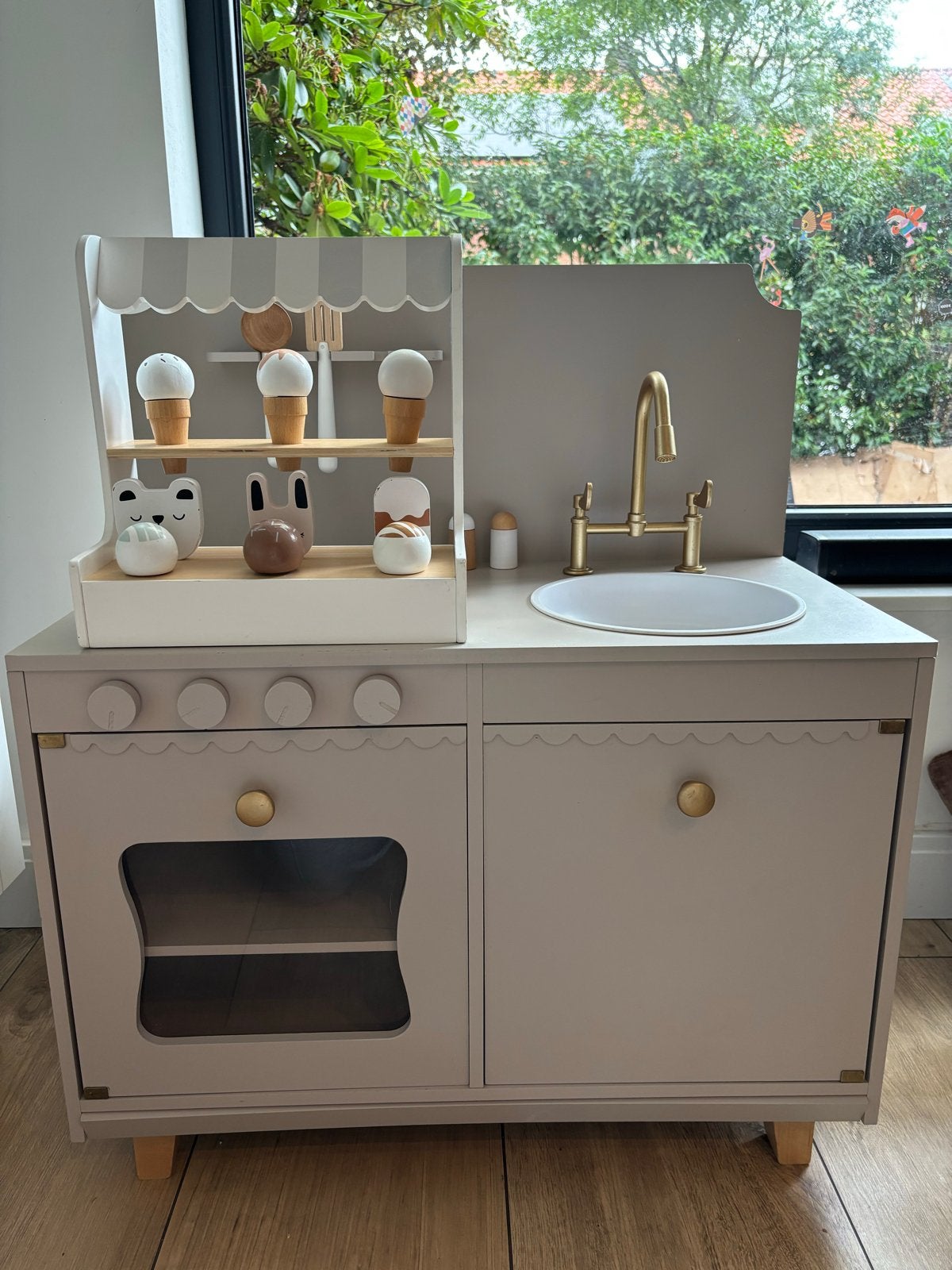 Petit Amelie Speelkeuken met IJssalon - Goede staat, Ophalen, Gebruikt, Hout, Speelkeuken